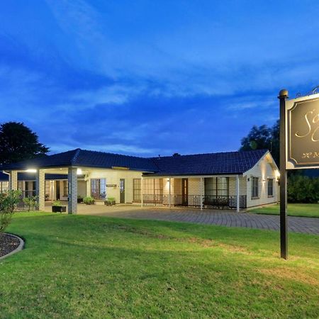 Southern Comfort Motor Inn Cootamundra Exterior foto